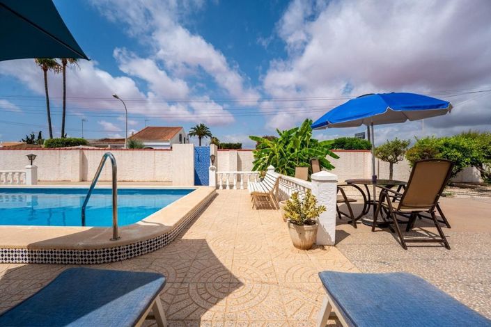 Image No.29-3 Bed Villa for sale