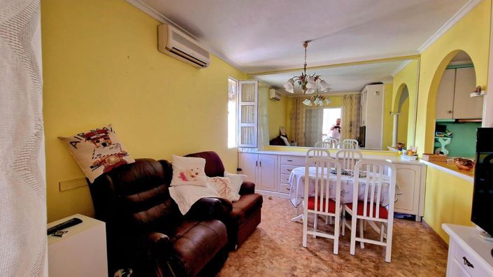 Image No.3-Bungalow de 2 chambres à vendre à Torrevieja