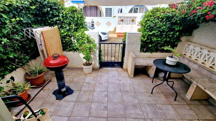 Image No.3-1 Bed House for sale