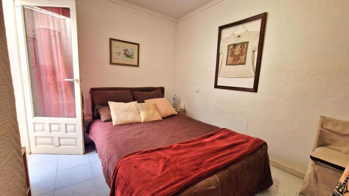 Image No.5-1 Bed House for sale