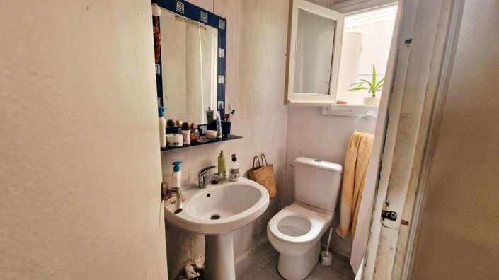 Image No.6-1 Bed House for sale