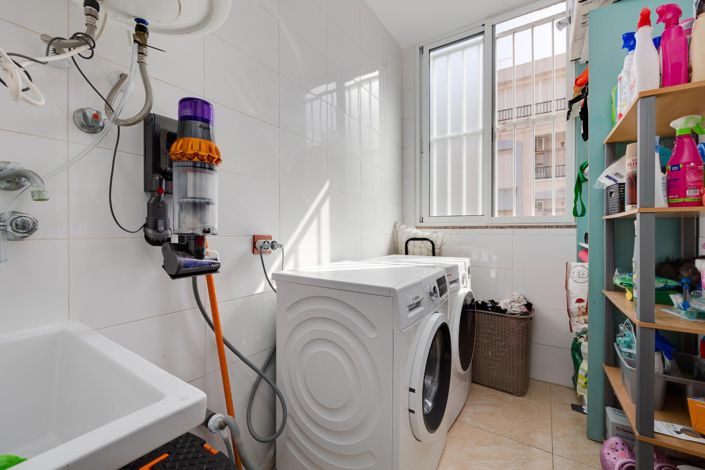 Image No.6-3 Bed Apartment for sale