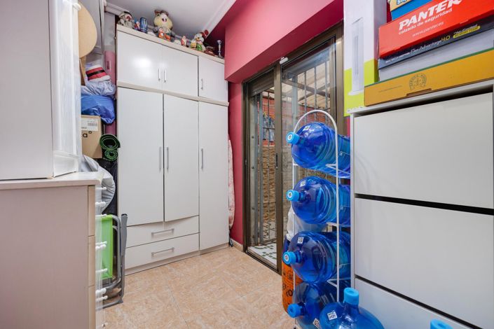 Image No.38-5 Bed Apartment for sale