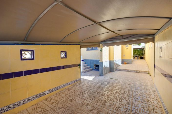 Image No.3-3 Bed Villa for sale