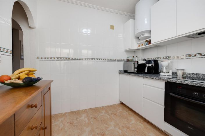 Image No.16-2 Bed Villa for sale