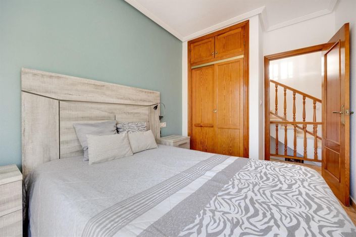 Image No.22-Villa de 2 chambres à vendre à Torrevieja