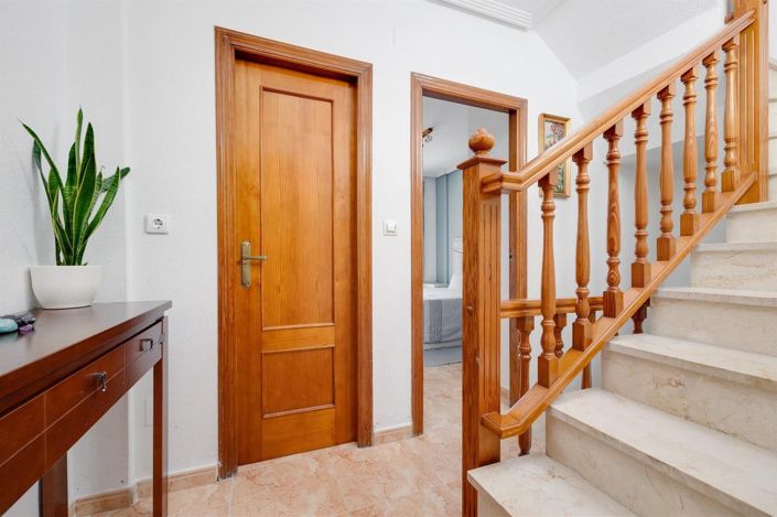 Image No.23-2 Bed Villa for sale