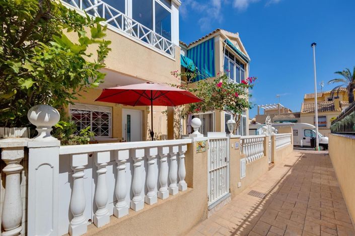 Image No.32-2 Bed Villa for sale