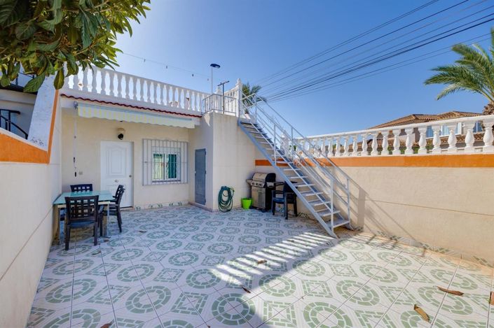 Image No.1-Maison de 2 chambres à vendre à Torrevieja