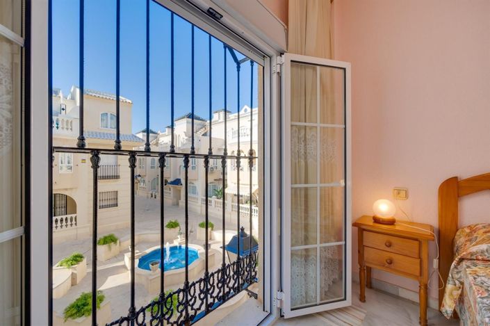 Image No.24-1 Bed Apartment for sale