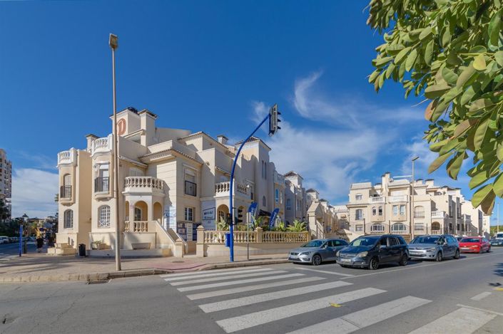 Image No.40-1 Bed Apartment for sale