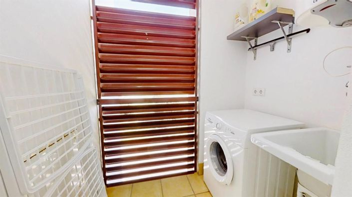 Image No.4-2 Bed Penthouse for sale