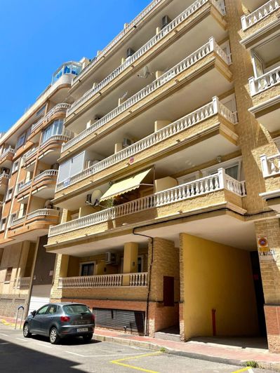 Image No.17-2 Bed Apartment for sale