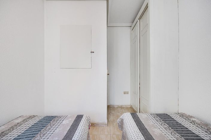 Image No.23-2 Bed Apartment for sale