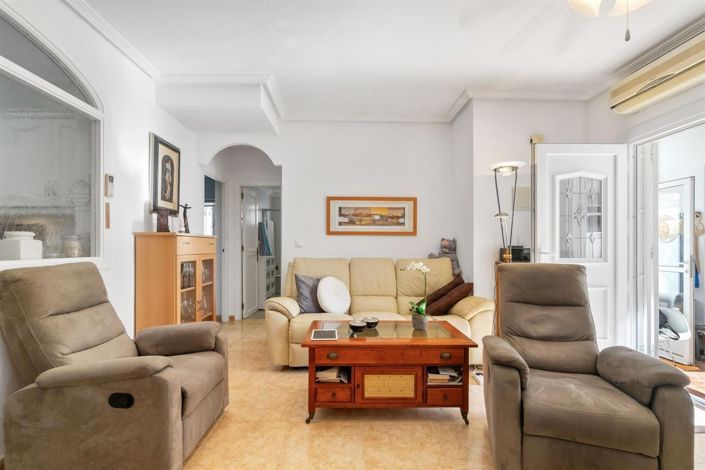 Image No.13-3 Bed House for sale