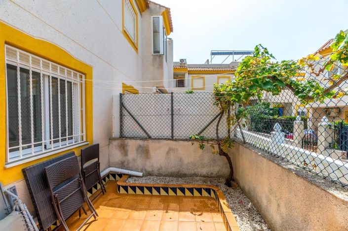 Image No.17-2 Bed Bungalow for sale