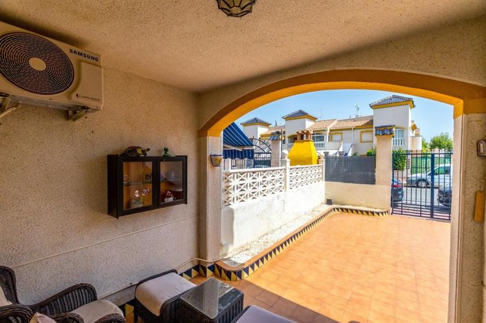 Image No.20-2 Bed Bungalow for sale