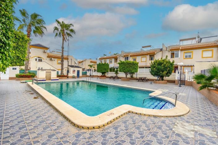 Image No.28-2 Bed Bungalow for sale