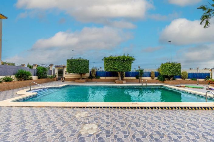 Image No.29-2 Bed Bungalow for sale