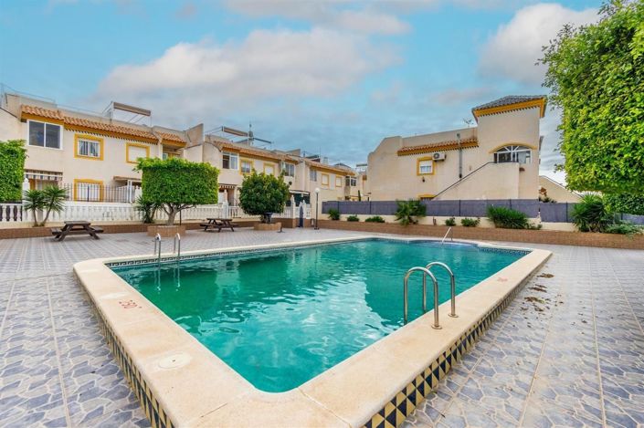 Image No.5-2 Bed Bungalow for sale