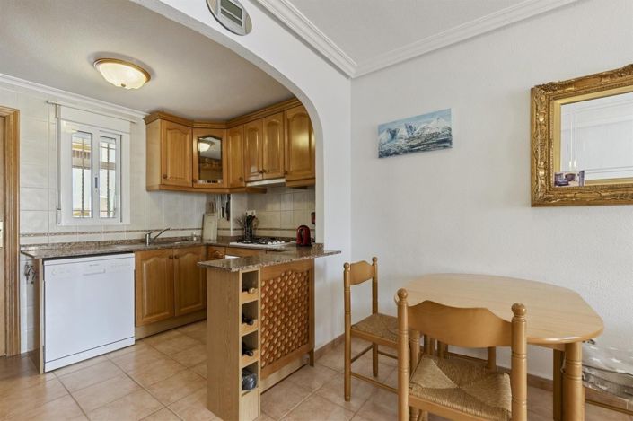 Image No.8-2 Bed Bungalow for sale