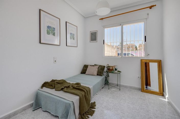 Image No.13-2 Bed Bungalow for sale