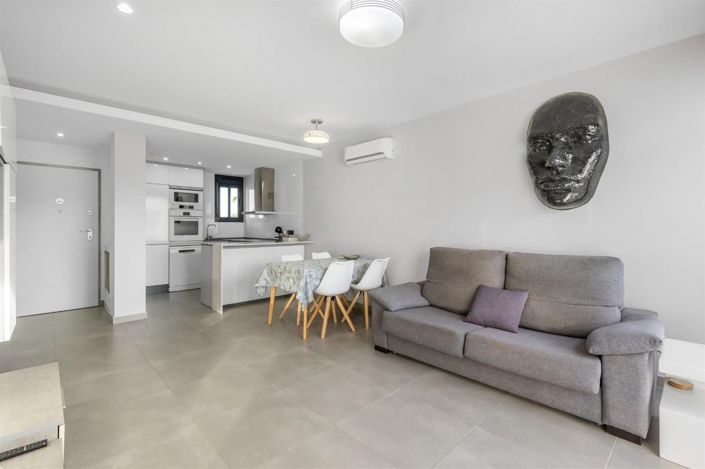 Image No.12-2 Bed Bungalow for sale