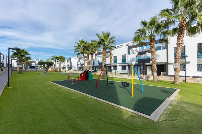 Image No.35-2 Bed Bungalow for sale