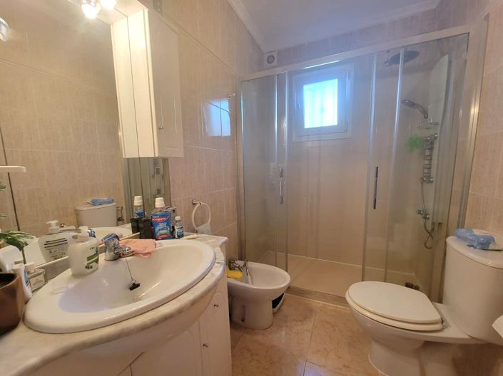 Image No.23-3 Bed House for sale