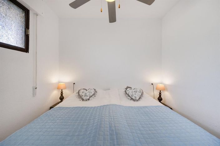 Image No.21-2 Bed Apartment for sale