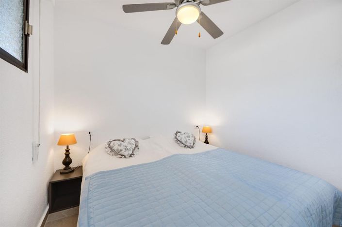 Image No.30-2 Bed Apartment for sale