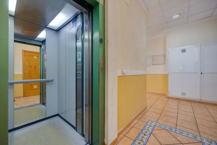 Image No.26-3 Bed Apartment for sale