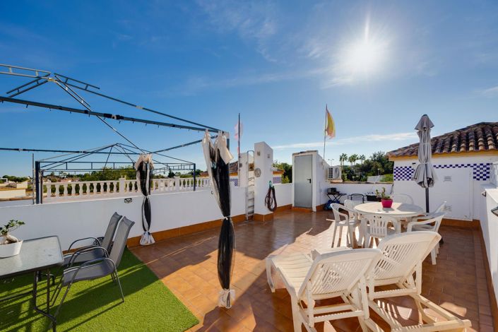 Image No.29-2 Bed Bungalow for sale