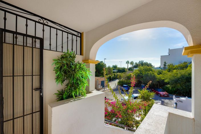 Image No.4-2 Bed Bungalow for sale