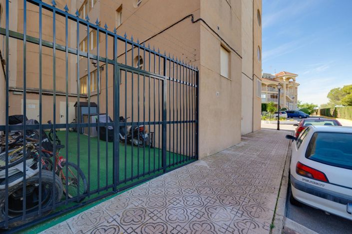 Image No.44-3 Bed Apartment for sale