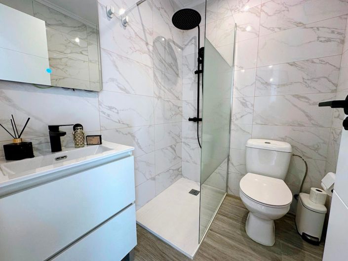 Image No.14-2 Bed Bungalow for sale