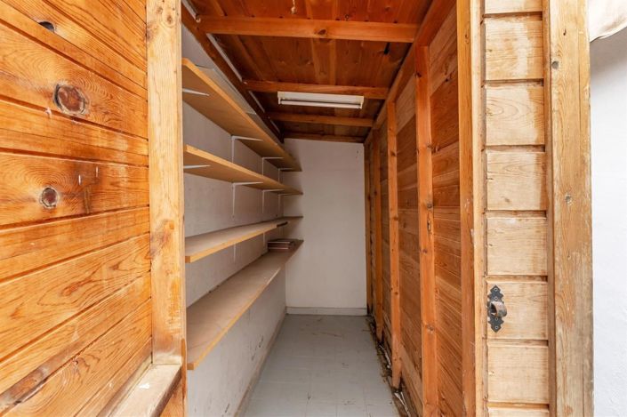 Image No.15-3 Bed Apartment for sale