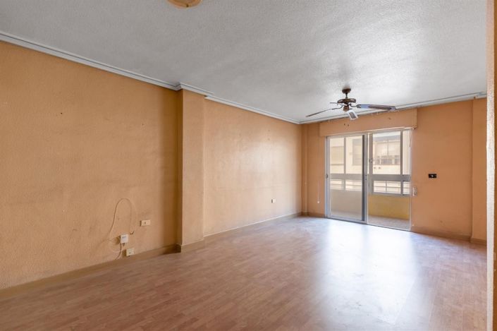 Image No.4-3 Bed Apartment for sale