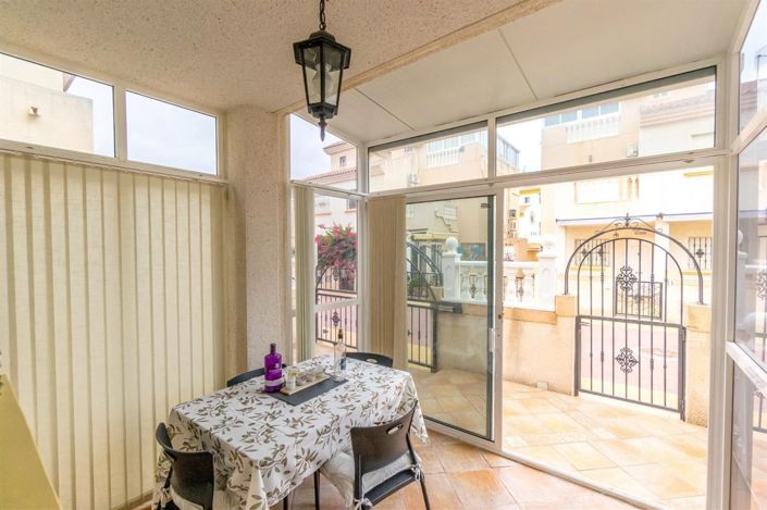 Image No.3-3 Bed House for sale