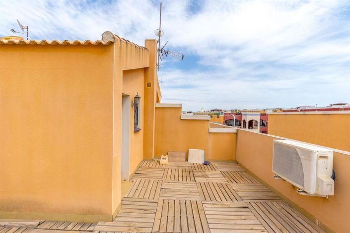 Image No.23-3 Bed House for sale