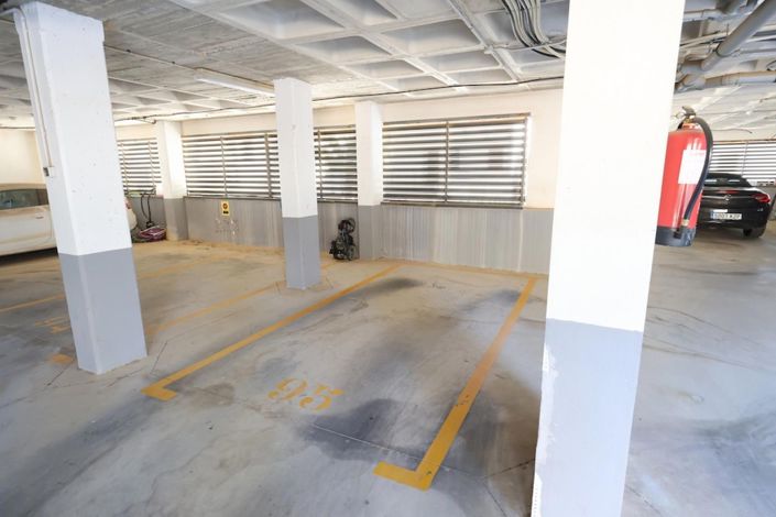 Image No.18-2 Bed Apartment for sale