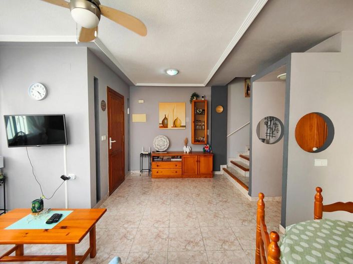 Image No.14-3 Bed House for sale