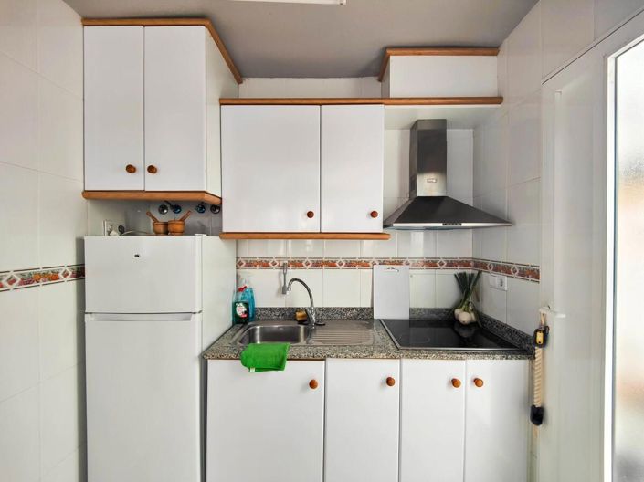 Image No.17-3 Bed House for sale