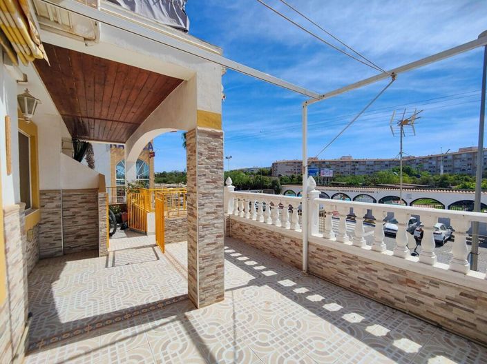 Image No.10-3 Bed Bungalow for sale