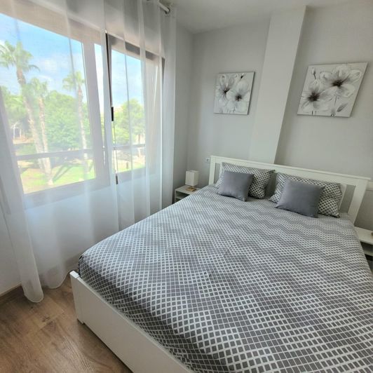 Image No.8-Appartement de 2 chambres à vendre à Torrevieja