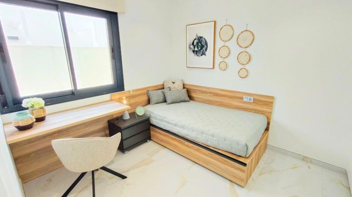 Image No.17-3 Bed Villa for sale