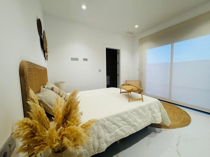 Image No.21-3 Bed Villa for sale