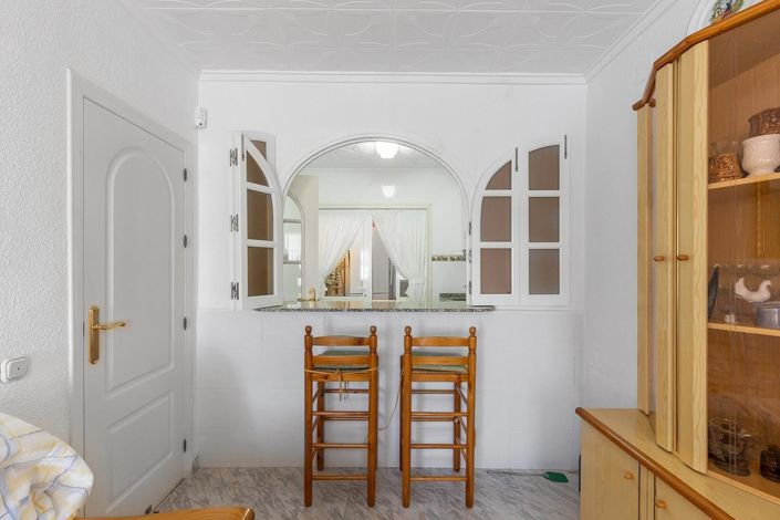 Image No.7-2 Bed Bungalow for sale