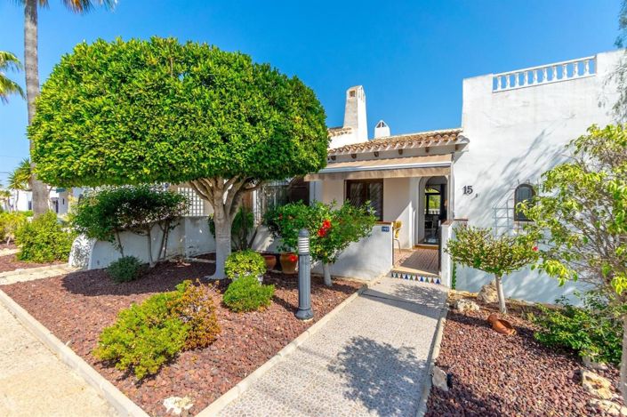 Image No.1-2 Bed House for sale