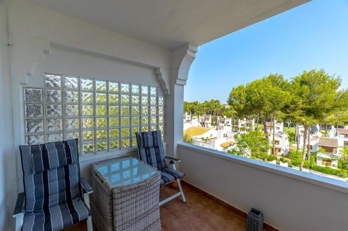 Image No.20-2 Bed House for sale